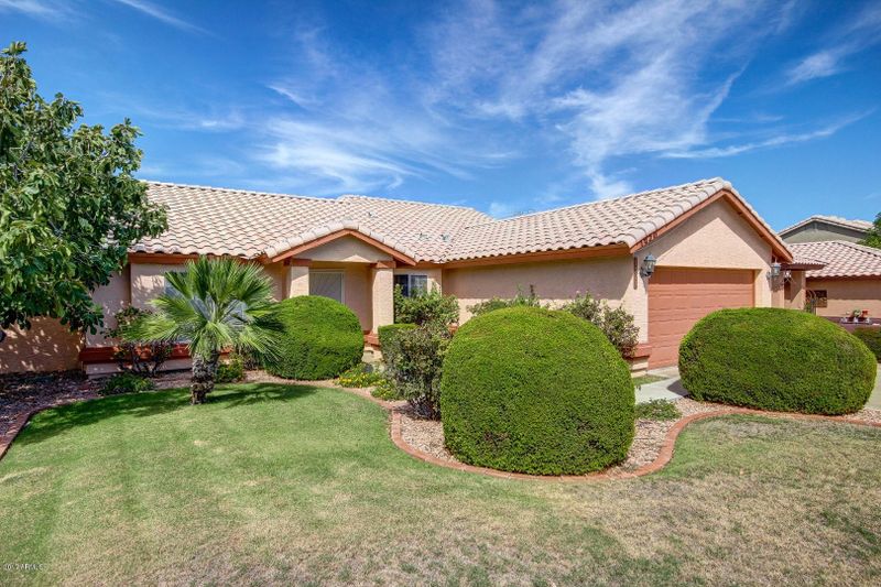 1920 E Sharon Dr, Phoenix, AZ 85022
