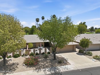 19201 N Concho Cir, Sun City, AZ 85373