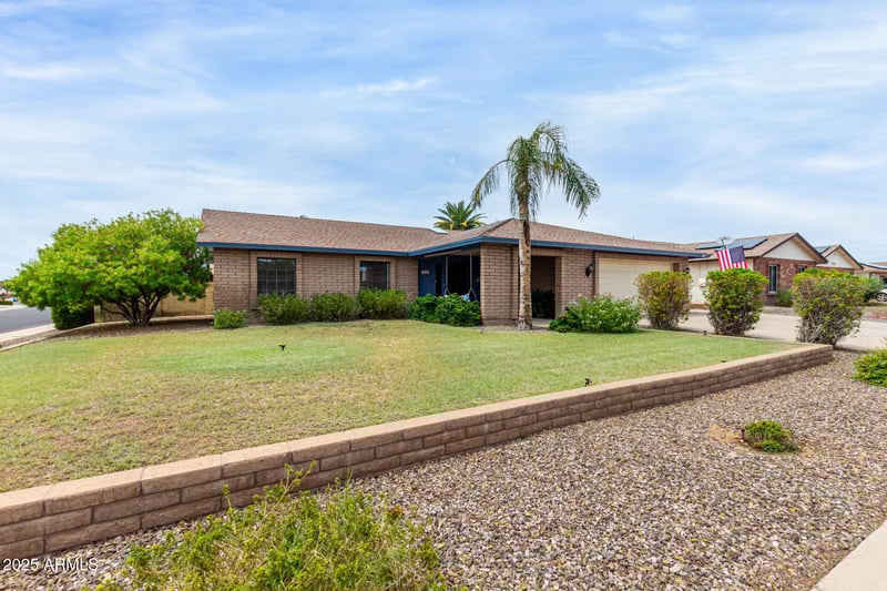 19202 32nd Dr, Phoenix, AZ 85027