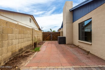 19202 32nd Dr, Phoenix, AZ 85027