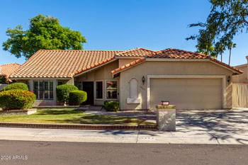 19203 71st Dr, Glendale, AZ 85308