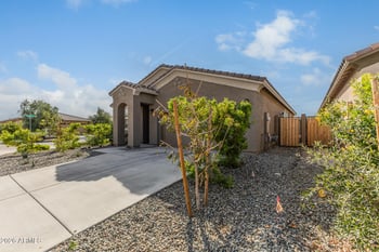 19203 Solano Dr, Litchfield Park, AZ 85340