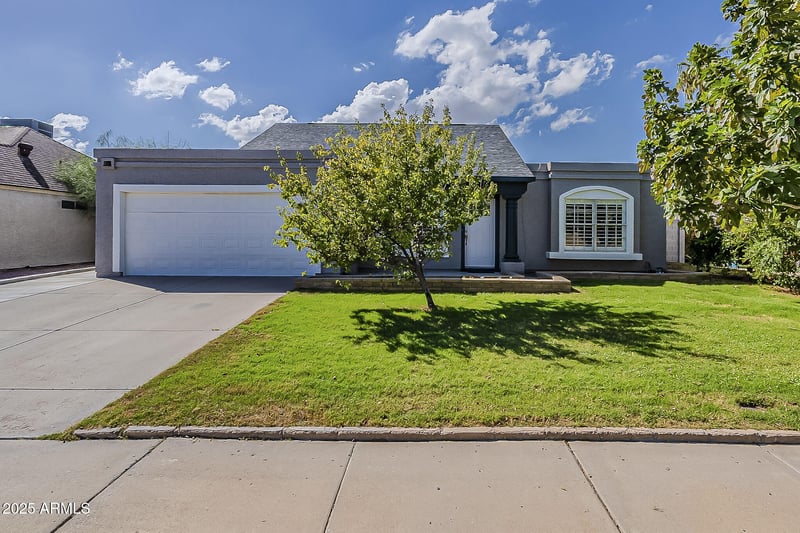 19208 47th Ln, Glendale, AZ 85308