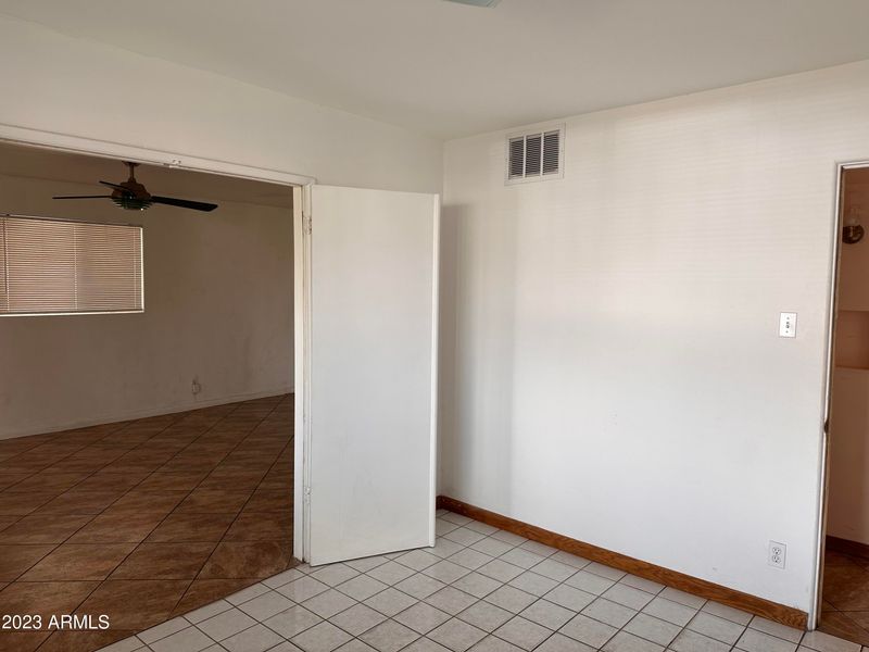 1921 W Clarendon Ave, Phoenix, AZ 85015