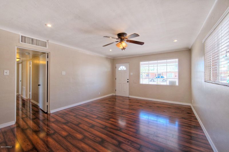 1921 W Weldon Ave, Phoenix, AZ 85015