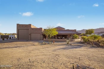 19211 Seldon Ln, Waddell, AZ 85355