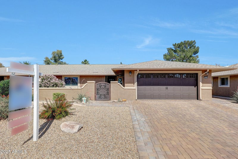 19215 Concho Cir, Sun City, AZ 85373