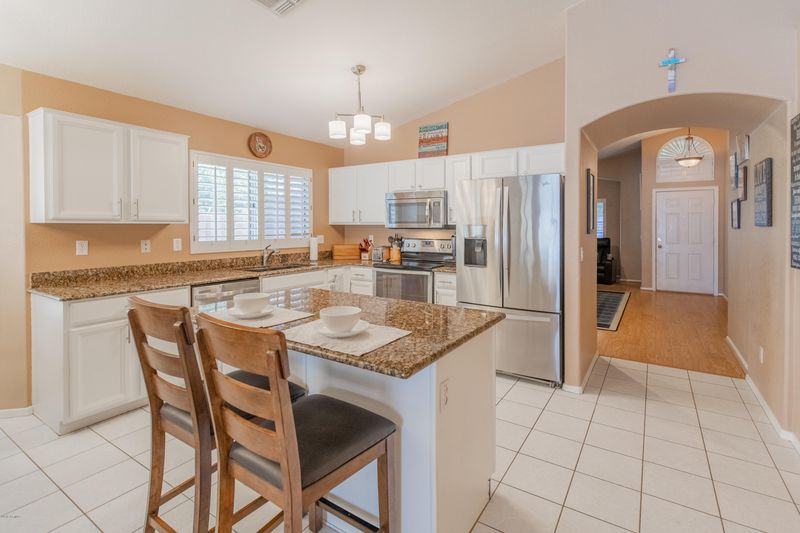 19215 N 48th Ave, Glendale, AZ 85308