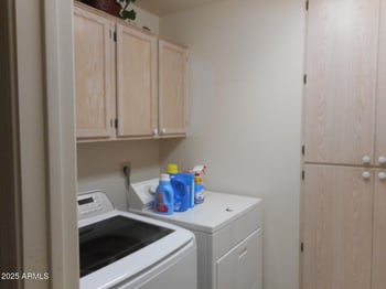 19216 93rd Dr, Peoria, AZ 85382