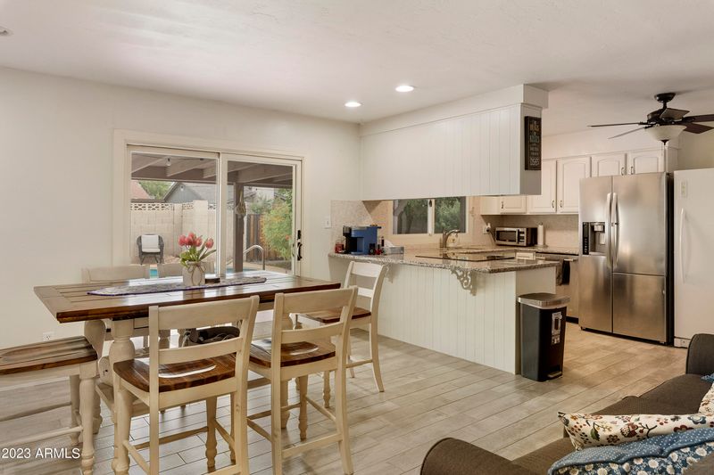1922 E Oxford Dr, Tempe, AZ 85283