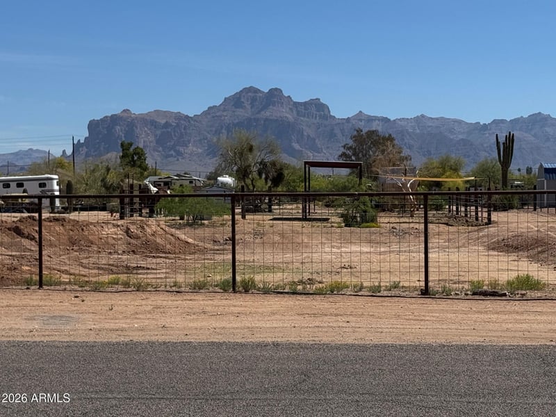 1922 Desert View Dr, Apache Junction, AZ 85120