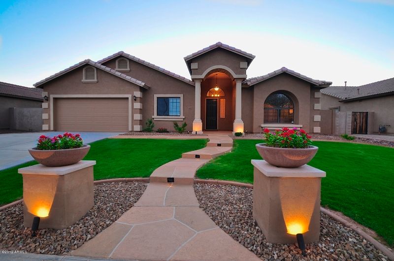 1922 S Arroyo Ln, Gilbert, AZ 85295