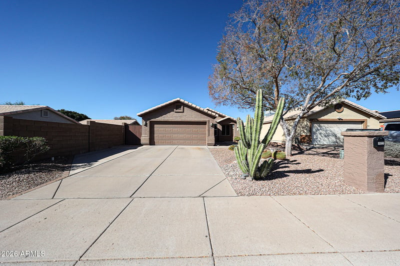 1922 Palo Verde Dr, Apache Junction, AZ 85120