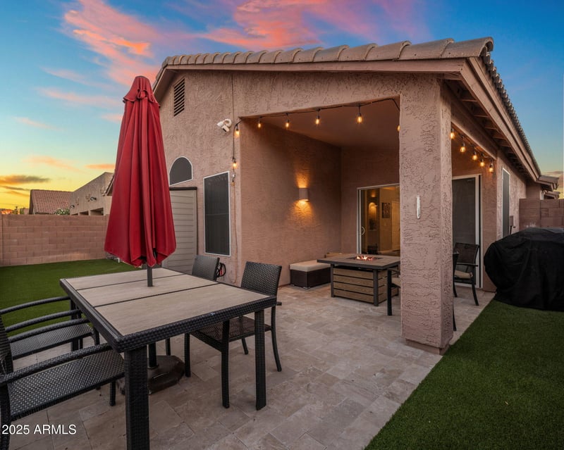 1922 Siesta Ln, Phoenix, AZ 85024