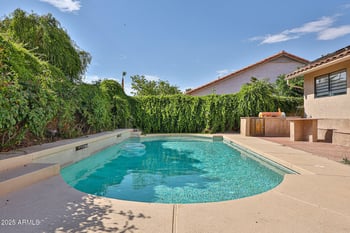 19222 70th Ave, Glendale, AZ 85308