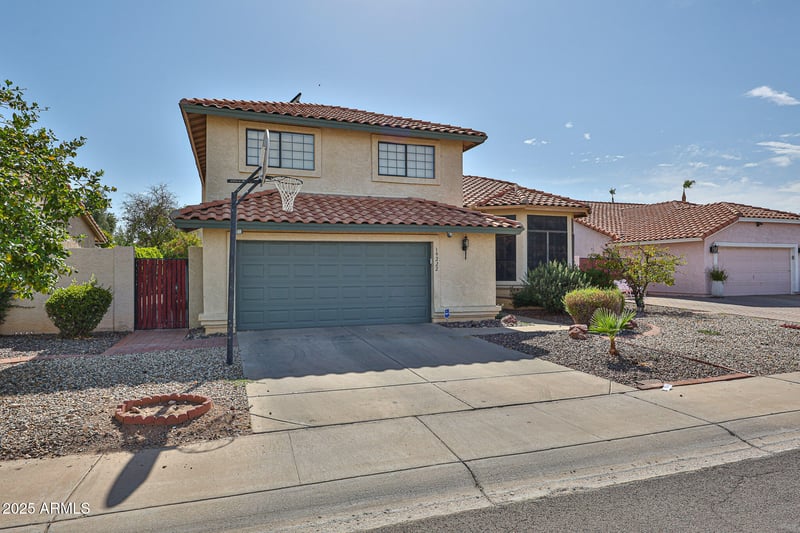 19222 70th Ave, Glendale, AZ 85308