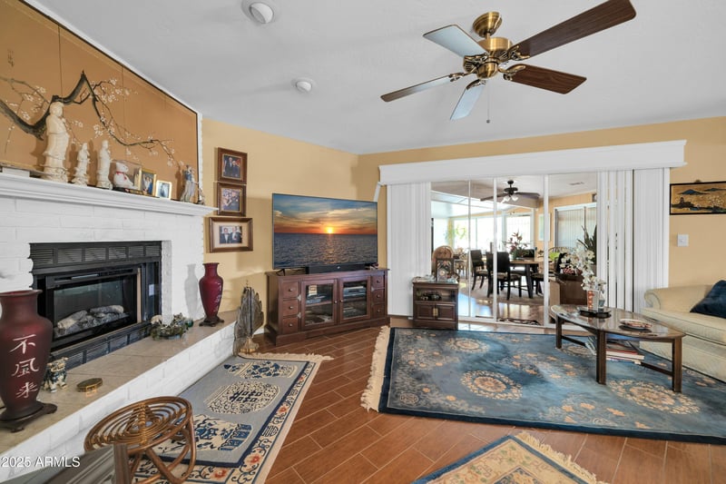 19222 Palo Verde Dr, Sun City, AZ 85373
