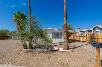 19222 Pierson Rd, Sun City, AZ 85373