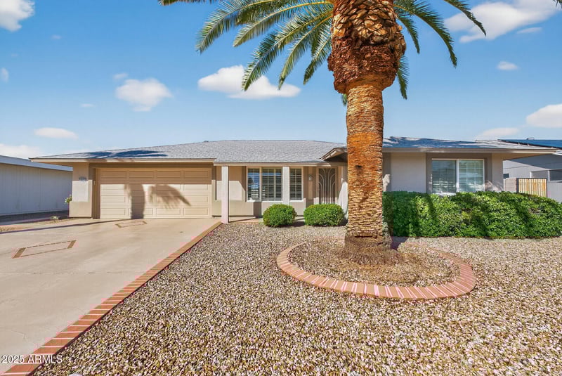 19222 Welk Dr, Sun City, AZ 85373