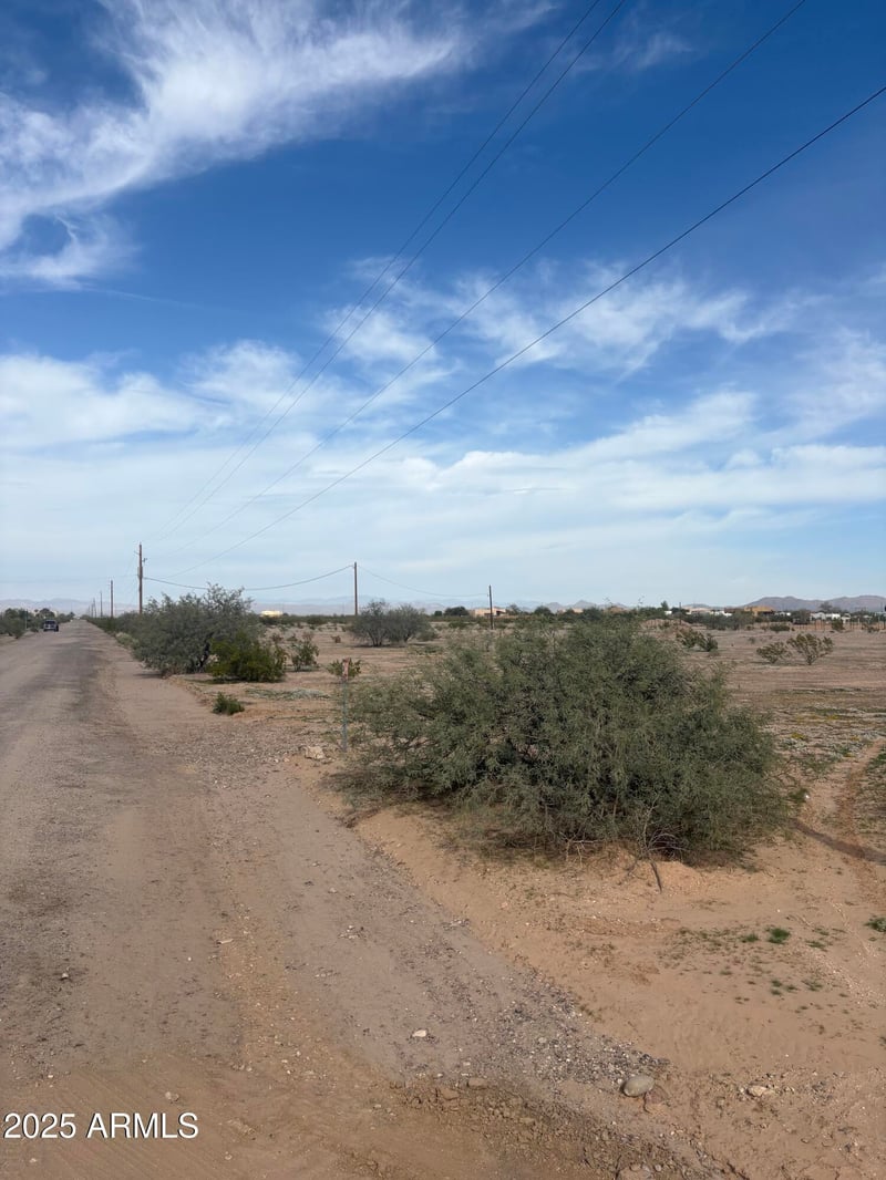 19223 Roadrunner Rd #-, Wittmann, AZ 85361