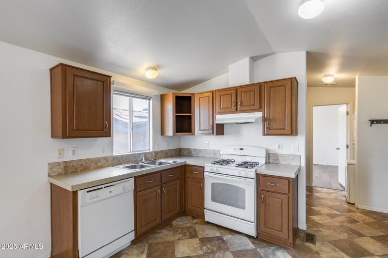 19225 N Cave Creek Rd #70, Phoenix, AZ 85024
