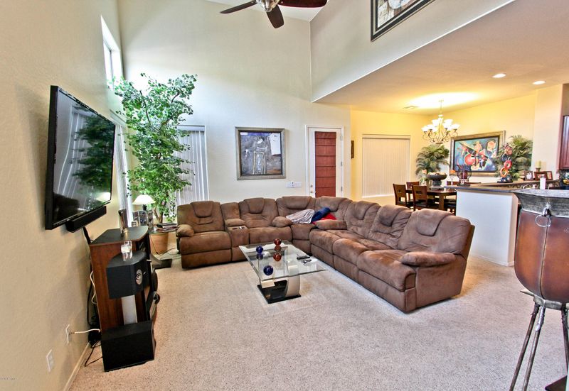 19226 N Cave Creek Rd #101, Phoenix, AZ 85024