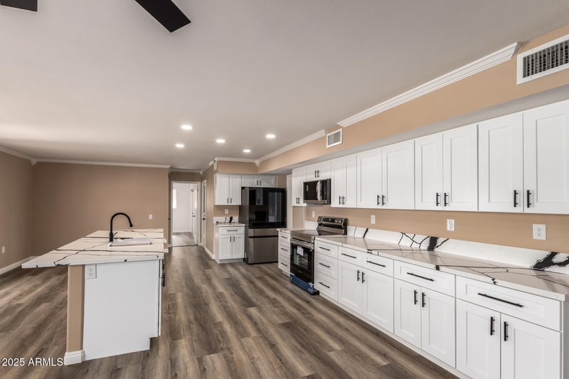 19229 Welk Dr, Sun City, AZ 85373