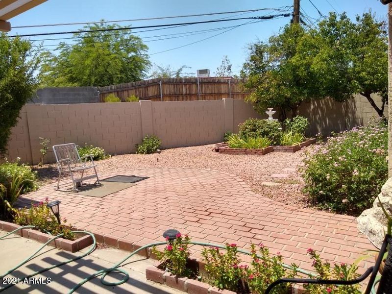 1923 E Presidio Rd, Phoenix, AZ 85022