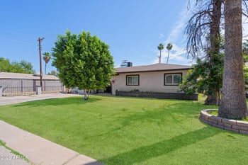 1923 44th Pl, Phoenix, AZ 85008