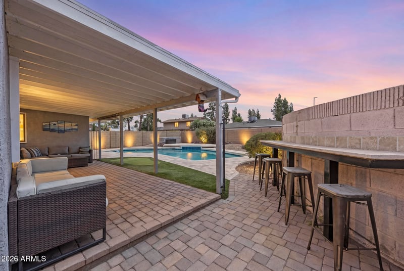 1923 Henkel Cir, Mesa, AZ 85202