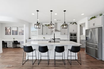 1923 Summer Ln, San Tan Valley, AZ 85144