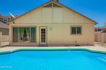 19230 5th St, Phoenix, AZ 85024