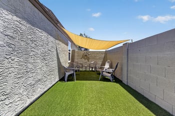 19232 47th Dr, Glendale, AZ 85308