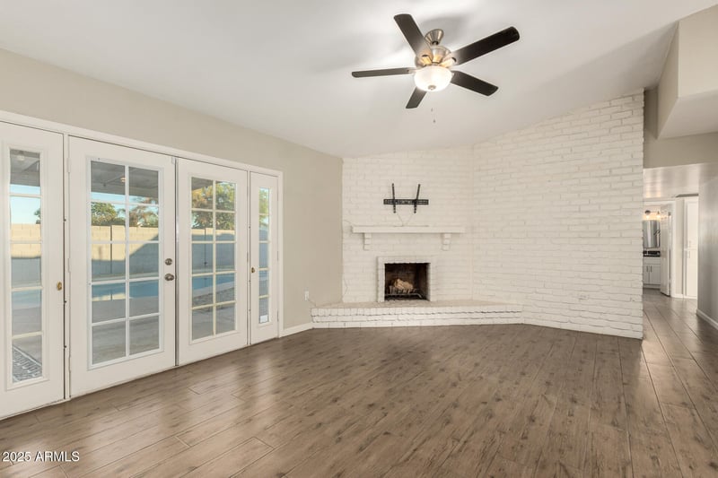 19237 5th Ave, Phoenix, AZ 85027