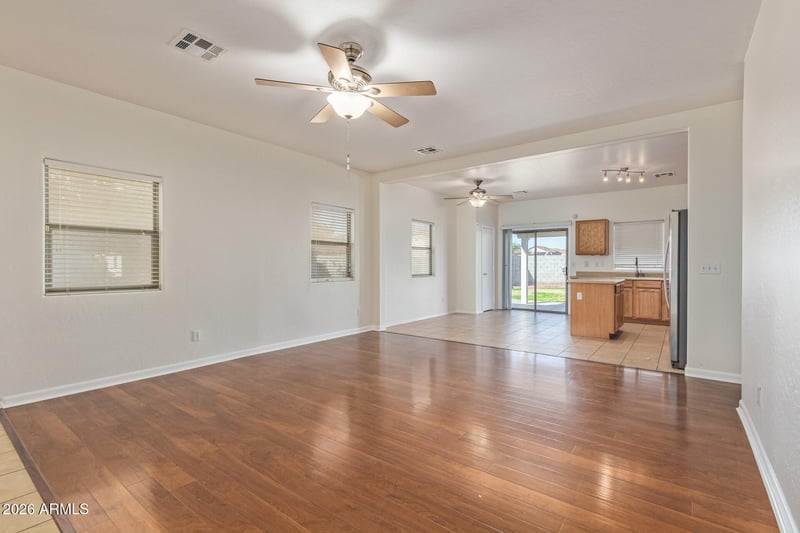 1924 Andalusian Loop, San Tan Valley, AZ 85140