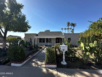 1924 Harris Dr, Mesa, AZ 85203