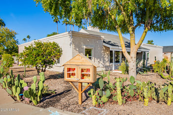 1924 Harris Dr, Mesa, AZ 85203