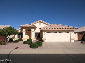 1924 Mockingbird Dr, Chandler, AZ 85286