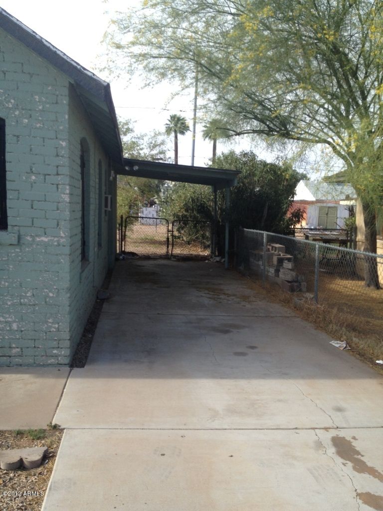 1924 W Granada Ave, Phoenix, AZ 85009