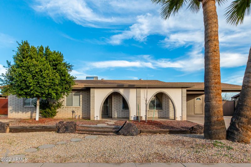 19243 N 21st Dr, Phoenix, AZ 85027