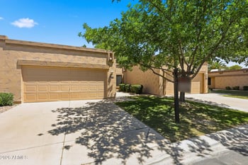 19249 93rd Dr, Peoria, AZ 85382