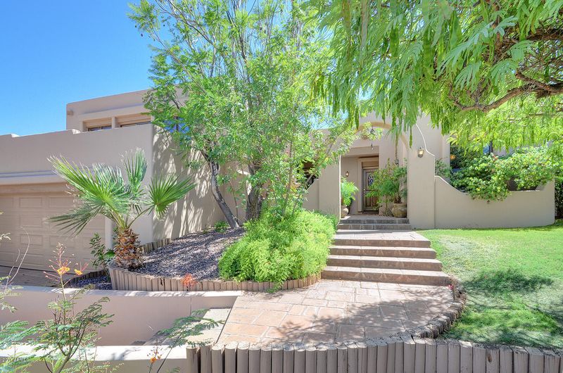 1925 E Beck Ln, Phoenix, AZ 85022