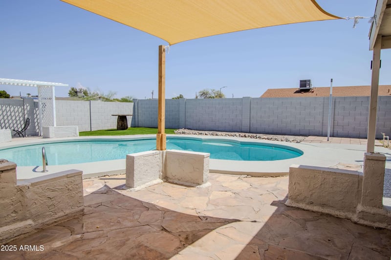 19251 17th Dr, Phoenix, AZ 85027