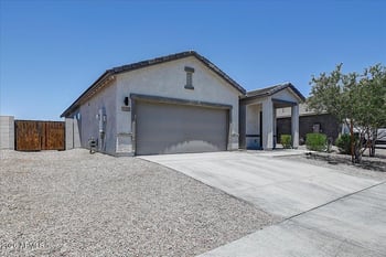 19254 W Pierson St, Litchfield Park, AZ 85340