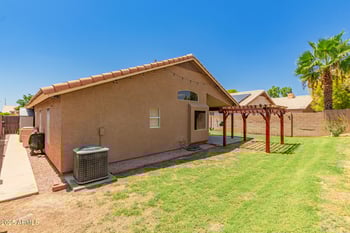 19255 79th Dr, Glendale, AZ 85308