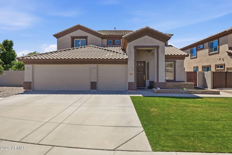 19258 N 62nd Dr, Glendale, AZ 85308