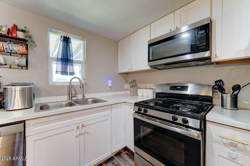 1926 Adams St, Phoenix, AZ 85034