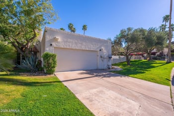 1926 Augusta Ave, Phoenix, AZ 85020