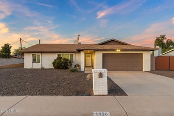 1926 Wood Dr, Phoenix, AZ 85029