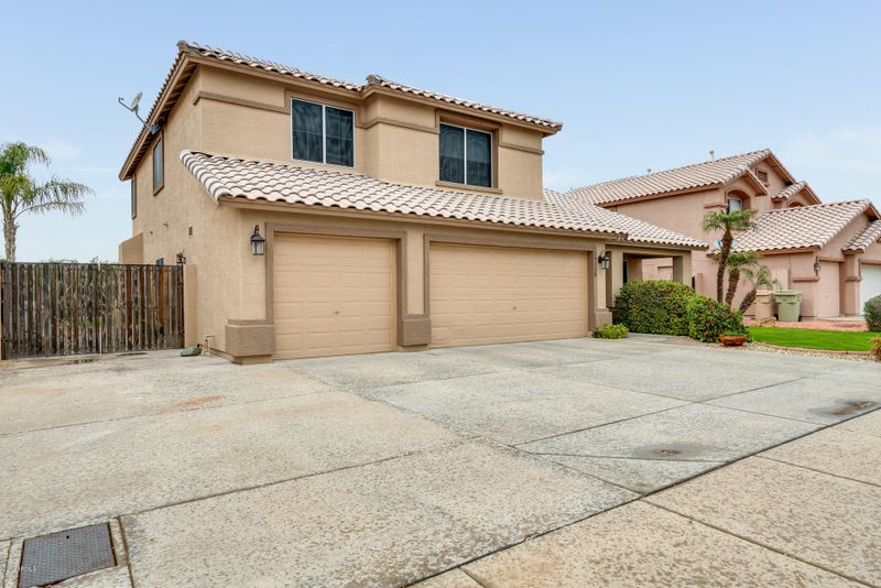 19268 N 54th Ave, Glendale, AZ 85308